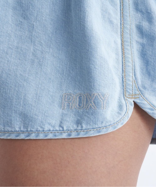 ROXY（ロキシー）の「GRAVEL/ロキシーウエストゴムワンポイントブランドロゴリラックスショートパンツ（その他パンツ・レディース・インディゴブルー/ミント・LARGE/MEDIUM/SMALL）」の5枚目の写真
