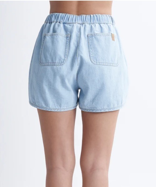 ROXY（ロキシー）の「GRAVEL/ロキシーウエストゴムワンポイントブランドロゴリラックスショートパンツ（その他パンツ・レディース・インディゴブルー/ミント・LARGE/MEDIUM/SMALL）」の9枚目の写真