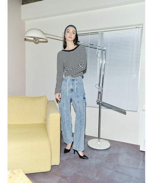 FOREVER 21（フォーエバー トゥエンティーワン）の「【2024SS】カーゴデザインデニム（デニムパンツ・レディース・ブラック/ライトブルー・SMALL/MEDIUM）」の3枚目の写真