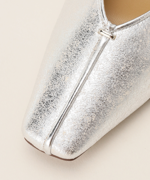 GRISE（グリーズ）の「GRISE2.5cmナロースクエアシームフラット（その他シューズ・レディース・ホワイト/カーキ/ブラック系その他/シルバー・24cm/25cm/22.5cm/23.5cm/23cm/22cm/24.5cm）」の15枚目の写真