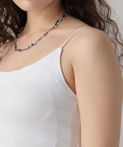 FOREVER 21（フォーエバー トゥエンティーワン）の「【2024SS】カップ付きリブキャミ（キャミソール・レディース・ホワイト/ブラウン/ブルー/ブラック・SMALL/MEDIUM/LARGE）」の16枚目の写真