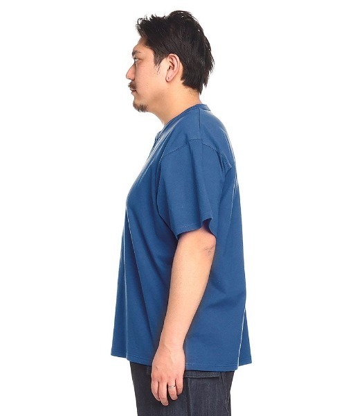 B&T CLUB(ビーティークラブ)の「大きいサイズ Tシャツ 半袖 ポケット付き ヘビーウェイト 無地 メンズ(Tシャツ/カットソー・メンズ・ブラック/ワイン/ブルー/ダークグリーン/ダークグレー/オレンジ/ネイビー/ホワイト/ダークブラウン/ベージュ/グレー/カーキ/ライトベージュ/サックスブルー・X1(3L~4L)/X2(4L~5L)/X4(8L~9L)/X3(6L~7L)/X5(9L~10L))」の16枚目の写真