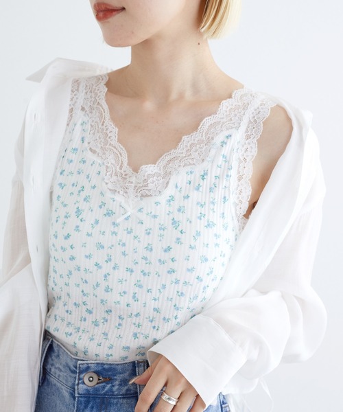w closet(ダブルクローゼット)の「レース付カップVタンクトップ(タンクトップ・レディース・オフホワイト/ピンク系その他/ブラック/ホワイト系・FREE)」の2枚目の写真