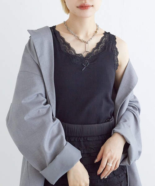 w closet(ダブルクローゼット)の「レース付カップVタンクトップ(タンクトップ・レディース・オフホワイト/ピンク系その他/ブラック/ホワイト系・FREE)」の14枚目の写真