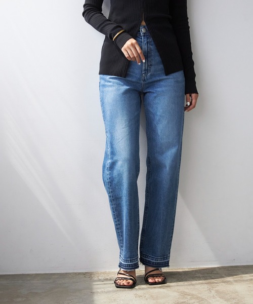 YANUK(ヤヌーク)の「ボーイズストレート"LEA"(デニムパンツ・レディース・ブルー・21inch/22inch/23inch/24inch/25inch/26inch/27inch)」の3枚目の写真