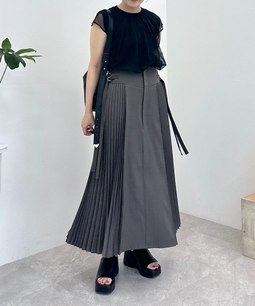 mysty woman(ミスティウーマン)の「チュールレイヤードニットプルオーバー 116897(Tシャツ/カットソー・レディース・グレイッシュブルー/オフホワイト/ブラック・FREE)」の7枚目の写真