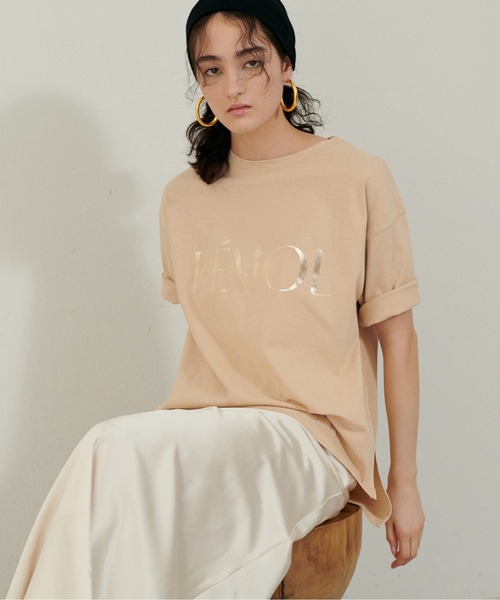 LARUTA(ラルータ)の「【LARUTA】6分袖ロゴT(Tシャツ/カットソー・レディース・ラベンダー/ベージュ/チャコールグレー/オフホワイト・FREE)」の1枚目の写真