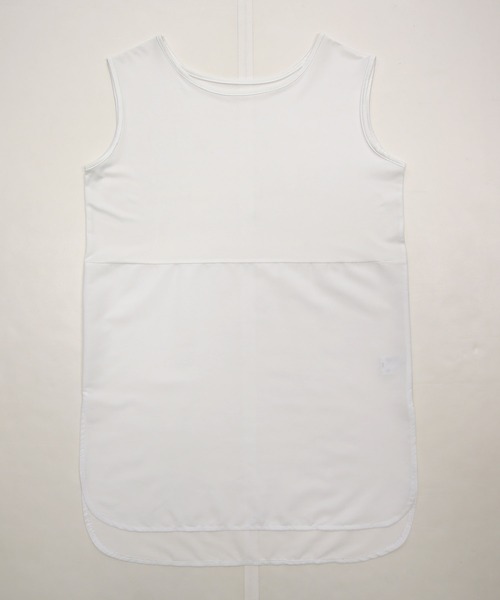 and it_(アンドイット)の「選べる2タイプ理想系レイヤードノースリーブインナー(タンクトップ・レディース・オフホワイト/ブラック・S-Long/L-Long/M-Long/M/S/L)」の15枚目の写真