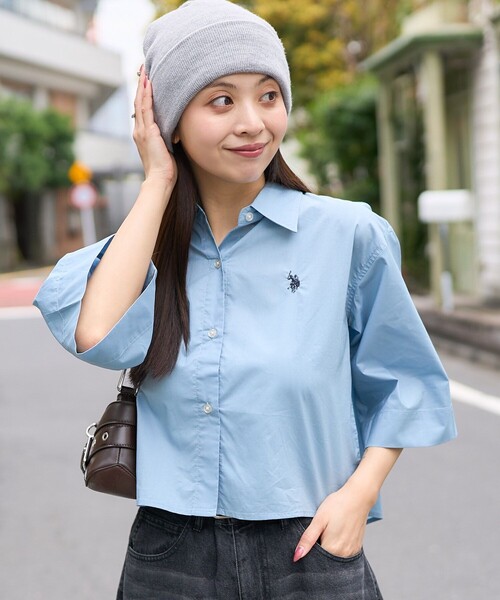 PUBLUX（パブリュクス）の「U.S. POLO ASSN./ユーエスポロアッスン 別注 ハーフスリーブワンポイント刺繍クロップドシャツ/半袖シャツ　限定展開（シャツ/ブラウス・レディース・その他13/オフホワイト/その他9/サックスブルー・ﾌﾘ-）」の6枚目の写真