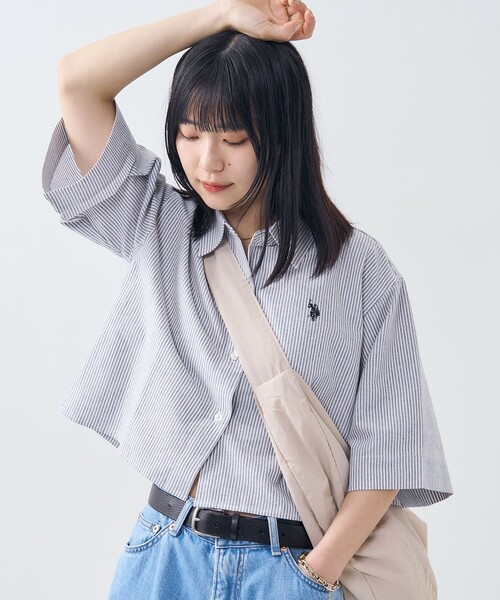 PUBLUX（パブリュクス）の「U.S. POLO ASSN./ユーエスポロアッスン 別注 ハーフスリーブワンポイント刺繍クロップドシャツ/半袖シャツ　限定展開（シャツ/ブラウス・レディース・その他13/オフホワイト/その他9/サックスブルー・ﾌﾘ-）」の15枚目の写真