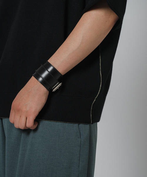 EDIFICE(エディフィス)の「スウェットライク ショートスリーブ ニット Tシャツ(ニット/セーター・メンズ・ブラック/ベージュ/カーキ/ネイビー・MEDIUM/LARGE)」の14枚目の写真