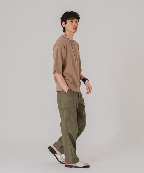 EDIFICE(エディフィス)の「スウェットライク ショートスリーブ ニット Tシャツ(ニット/セーター・メンズ・ブラック/ベージュ/カーキ/ネイビー・MEDIUM/LARGE)」の17枚目の写真