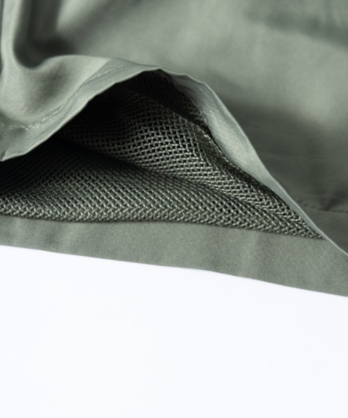 NYLAUS(ナイラス)の「レギュラーシルエット 裏メッシュ サイドライン/サイドパイピング イージーパンツ(その他パンツ・メンズ・ブラック系1/ブラック系2/カーキ系1/カーキ系2/ネイビー系1/ネイビー系2/レッド系1/レッド系2・LL/M/L)」の17枚目の写真