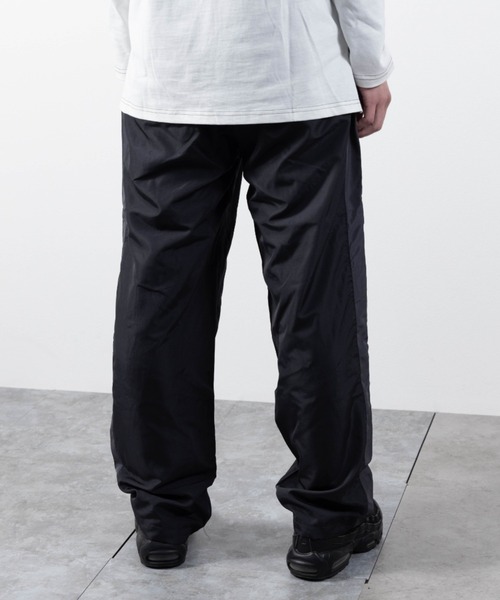 NYLAUS(ナイラス)の「レギュラーシルエット 裏メッシュ サイドライン/サイドパイピング イージーパンツ(その他パンツ・メンズ・ブラック系1/ブラック系2/カーキ系1/カーキ系2/ネイビー系1/ネイビー系2/レッド系1/レッド系2・LL/M/L)」の21枚目の写真