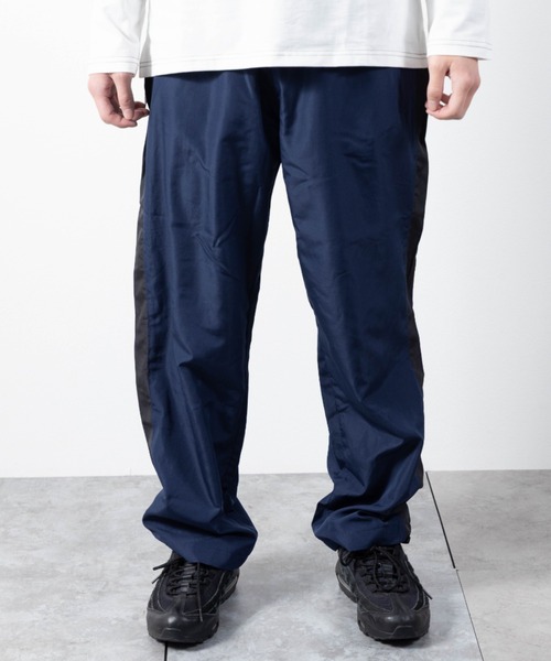 NYLAUS(ナイラス)の「レギュラーシルエット 裏メッシュ サイドライン/サイドパイピング イージーパンツ(その他パンツ・メンズ・ブラック系1/ブラック系2/カーキ系1/カーキ系2/ネイビー系1/ネイビー系2/レッド系1/レッド系2・LL/M/L)」の20枚目の写真