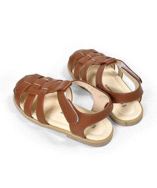 BeBe（ベベ）の「ロゴ型押しストラップカメサンダル(13~19cm)（サンダル・キッズ・ホワイト/キャメル・15.0cm/16.0cm/17.0cm/18.0cm/19.0cm/14.0cm/13.0cm）」の11枚目の写真