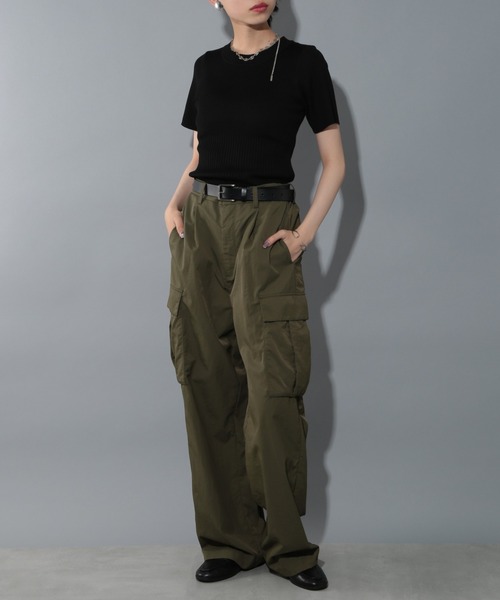 MAISON BREEZE reveur（メゾンブリーズレヴール）の「【MAISON BREEZE reveur】Ribbed short-sleeved knit リブ切替クルーネックハーフスリーブニット 半袖ニット（ニット/セーター・レディース・オフホワイト/レッド/ブラック・FREE）」の13枚目の写真