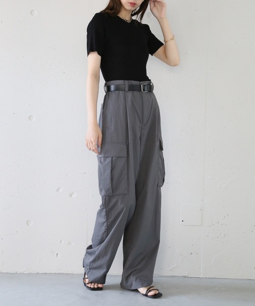 MAISON BREEZE reveur（メゾンブリーズレヴール）の「【MAISON BREEZE reveur】Ribbed short-sleeved knit リブ切替クルーネックハーフスリーブニット 半袖ニット（ニット/セーター・レディース・オフホワイト/レッド/ブラック・FREE）」の22枚目の写真