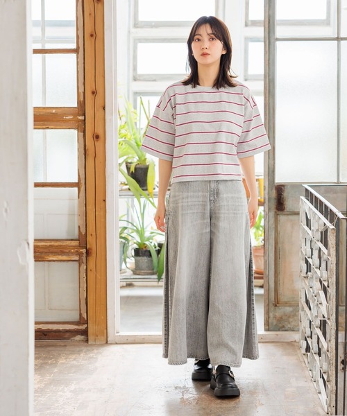 niko and...（ニコアンド）の「COLORマイスターTEE（Tシャツ/カットソー・レディース・ブラック/アイボリー/グレー/ブルー/オフホワイト/ピンク/チャコール/イエロー・SHORT/MEDIUM）」の9枚目の写真