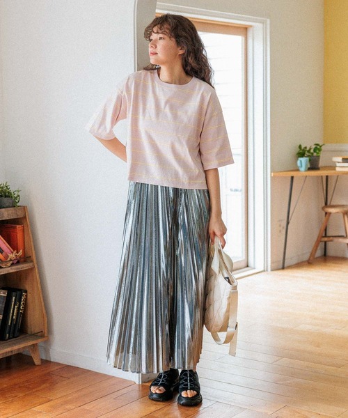 niko and...（ニコアンド）の「COLORマイスターTEE（Tシャツ/カットソー・レディース・ブラック/アイボリー/グレー/ブルー/オフホワイト/ピンク/チャコール/イエロー・SHORT/MEDIUM）」の12枚目の写真