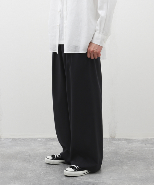 EDIFICE LA BOUCLE（エディフィスラブークル）の「LA BOUCLE (ラブークル) テックウール ワイド パンツ（スラックス・メンズ・ブラウン/グレー/ネイビー・3/2）」の3枚目の写真