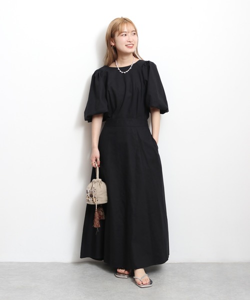 Ungrid(アングリッド)の「バックデザインワンピース(ワンピース・レディース・イエロー/グリーン/ブラック/ナチュラル・マルチサイズ)」の21枚目の写真
