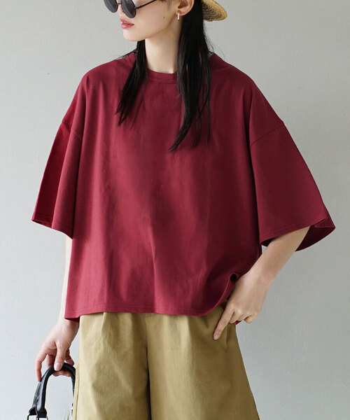 zootie(ズーティー)の「【トレンドスタイルと、ルーズさの両立。】 ゆったりワイド ショート丈Tシャツ(Tシャツ/カットソー・レディース・グレー/ブラック/ホワイト/レッド/ネイビー/ベージュ・フリー)」の6枚目の写真
