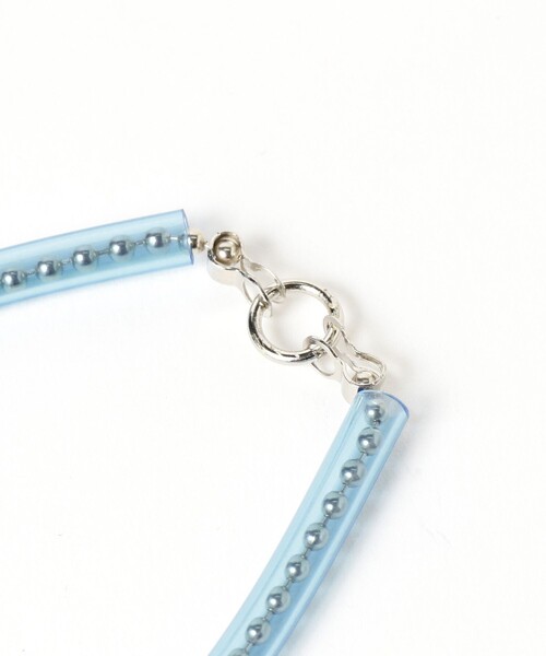 BEAMS BOY（ビームスボーイ）の「PIKE / 別注 クリア ブレスレット（ブレスレット・レディース・ブルー/イエロー/ホワイト/ピンク・ONE SIZE）」の16枚目の写真