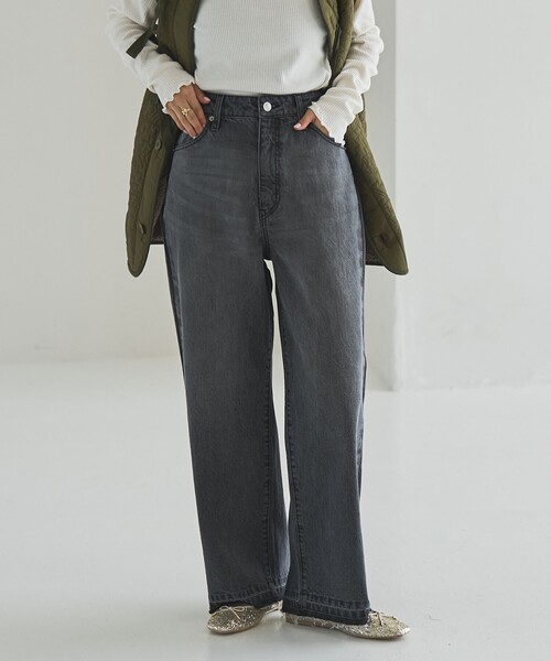 coen（コーエン）の「【スタイルアップ叶う】サイドラインカットオフバギーデニムパンツ（デニムパンツ・レディース・ダークグレー/コバルトブルー/ライトブルー・S/L/M）」の10枚目の写真