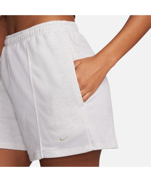 NIKE(ナイキ)の「ナイキ NIKE ナイキ NSW NK CHLL FT MR 4インチ ショート(その他パンツ・レディース・ライトグレー・L/M/S)」の3枚目の写真