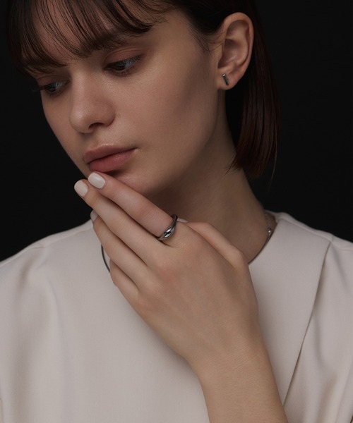 CENE（セネ）の「【CENE】セネ/トライアングルリング（リング・レディース・ゴールド/シルバー・9号/11号/13号）」の14枚目の写真