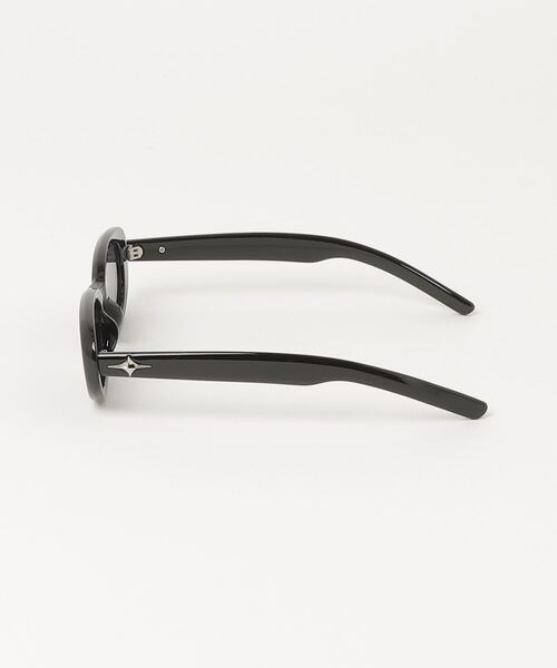 GLARE（グレア）の「【GLARE】サイド スター サングラス / Side Star Sunglasses（サングラス・レディース・ブラック・ONE SIZE）」の11枚目の写真