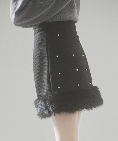 SAISON DE PAPILLON(セゾンドパピヨン)の「パール付きハイウエストツイードミニスカート(スカート・レディース・ブラウン/ピンクベージュ/ブラック・S/M/L)」の13枚目の写真
