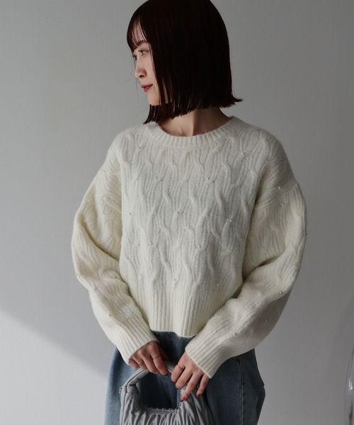 earth music&ecology（アースミュージックアンドエコロジー）の「パール&ケーブルニットプルオーバー（ニット/セーター・レディース・アイボリー/ブルー/杢グレー/ブラック・FREE）」の6枚目の写真
