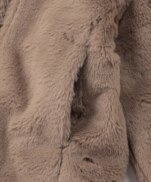 COMME CA ISM(コムサイズム)の「フェイクファー ブルゾン(ブルゾン・キッズ・モカ/アイボリー・150cm/130cm/120cm)」の7枚目の写真
