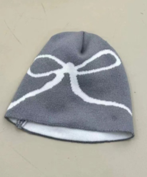 Silly（シリー）の「【韓国ストリートに◎】リボンロゴビーニー（ニットキャップ/ビーニー・レディース・ブラック/グレー/ライトグレー・FREE）」の7枚目の写真