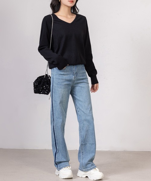 DAY CLOSET（デイ クローゼット）の「レディース 長袖きれいめVネックリブニットプルオーバー（ニット/セーター・レディース・アイボリー/ブラック/グレー・FREE）」の14枚目の写真