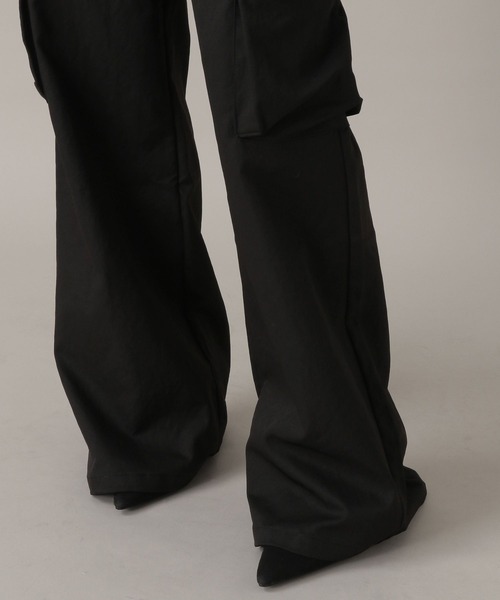 FOREVER 21（フォーエバー トゥエンティーワン）の「【2024FW】ストレートカーゴパンツ（カーゴパンツ・レディース・ブラック/カーキ・SMALL/MEDIUM）」の19枚目の写真