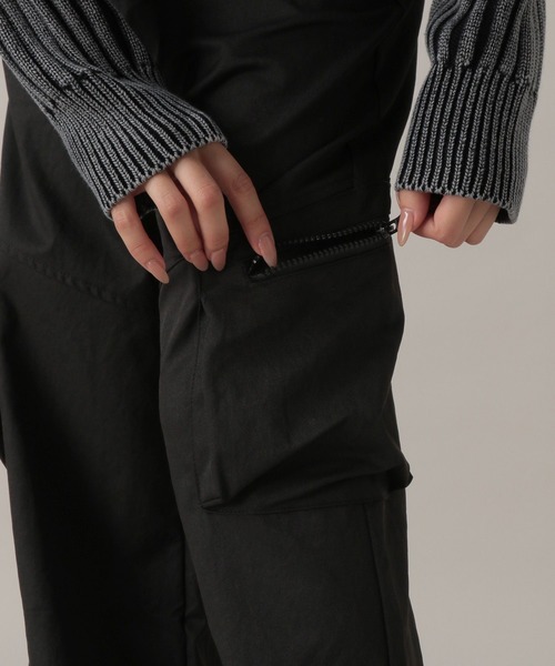 FOREVER 21（フォーエバー トゥエンティーワン）の「【2024FW】ストレートカーゴパンツ（カーゴパンツ・レディース・ブラック/カーキ・SMALL/MEDIUM）」の20枚目の写真