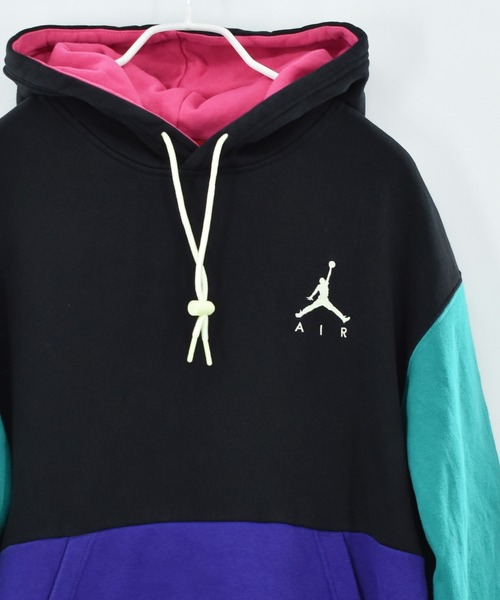 AIR JORDAN(エアジョーダン)の「【ヴィンテージ古着】AIR JORDAN プルオーバーパーカー(パーカー・メンズ・ブラック・LARGE)」の1枚目の写真