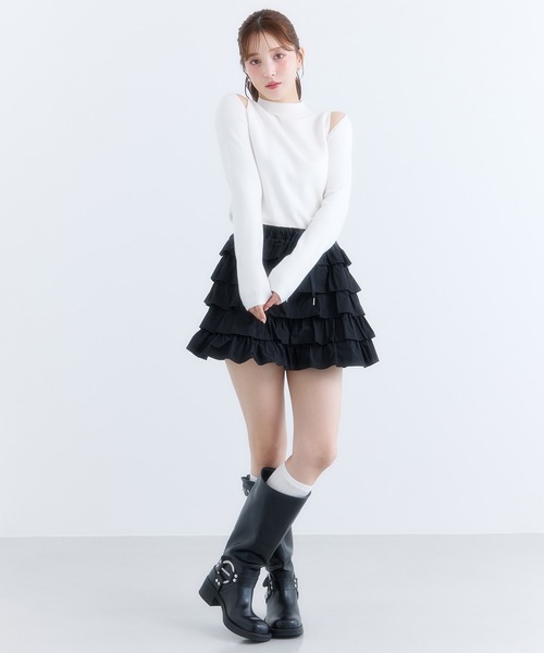 EIMY ISTOIRE(エイミーイストワール)の「スリットショルダープレーンニット(ニット/セーター・レディース・ボルドー/ホワイト/ピンクベージュ/ブラック・F)」の19枚目の写真