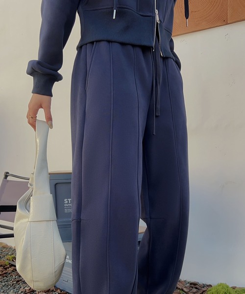 aimoha(アイモハ)の「裏起毛リラックススウェットパンツ(スウェットパンツ・レディース・ダークグレー/ベージュ/ネイビー/パープル/オレンジ/チョコ・FREE)」の5枚目の写真