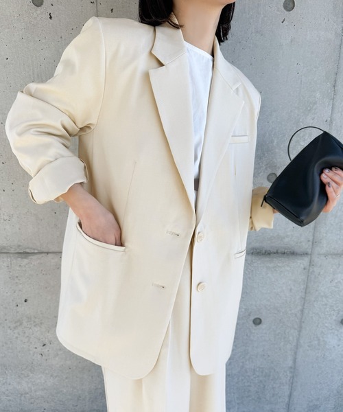 select MOCA by son（セレクトモカバイソン）の「【SELECT MOCA by SON】オーバーサイズテーラードジャケット【セットアップ対応可】（テーラードジャケット・レディース・ベージュ/ブラック/ブラウン/アイボリー/グレー・MEDIUM/SMALL）」の2枚目の写真