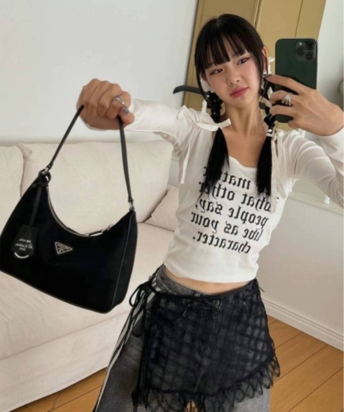 【関税込み】Nina Ricci ブラック キルティング ミニスカート Nina Ricciのブラック キルティング ミニスカートがセール中