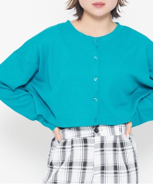 ＆soiree（アンドソワレ）の「【＆soiree】ショート丈ワッフルカラーカーディガン(CP)（カーディガン/ボレロ・レディース・ブラック/オレンジ/パープル/グリーン・FREE）」の5枚目の写真