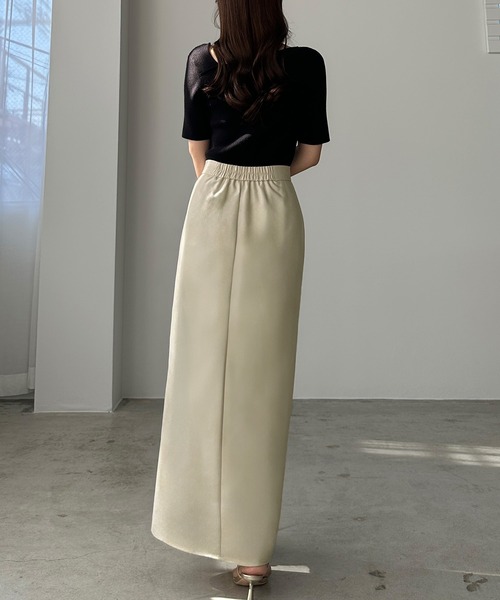 Louere(ルエレ)の「ゴールドボタン前スリットペンシルスカート(スカート・レディース・ネイビー/ブラック/アイボリー・SMALL/MEDIUM/LARGE/X-LARGE)」の10枚目の写真