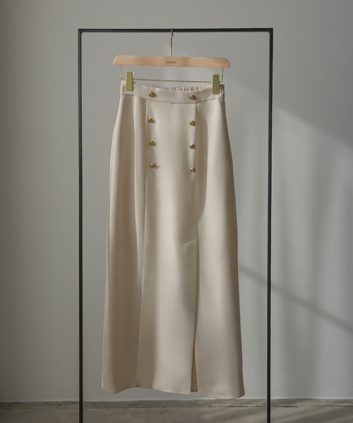 Louere(ルエレ)の「ゴールドボタン前スリットペンシルスカート(スカート・レディース・ネイビー/ブラック/アイボリー・SMALL/MEDIUM/LARGE/X-LARGE)」の16枚目の写真