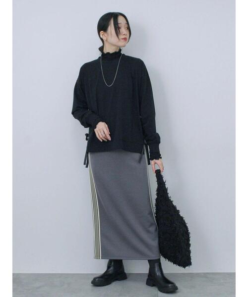 Samansa Mos2 blue(サマンサモスモスブルー)の「◎サイドリボンロンT(Tシャツ/カットソー・レディース・ブラック/ピンク/パープル・F)」の10枚目の写真
