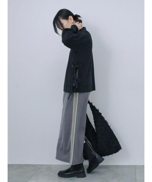 Samansa Mos2 blue(サマンサモスモスブルー)の「◎サイドリボンロンT(Tシャツ/カットソー・レディース・ブラック/ピンク/パープル・F)」の11枚目の写真