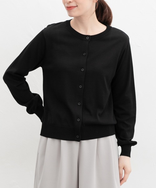 Honeys(ハニーズ)の「【UVカット・花粉リリース加工】花粉対策クルーカーデ(カーディガン/ボレロ・レディース・イエロー/グレイッシュベージュ/ブラック/レッド/グリーン/ブルー/ネイビー・M/LL/S/L)」の1枚目の写真